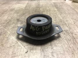 Support moteur gauche