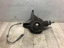 Fusee avant gauche