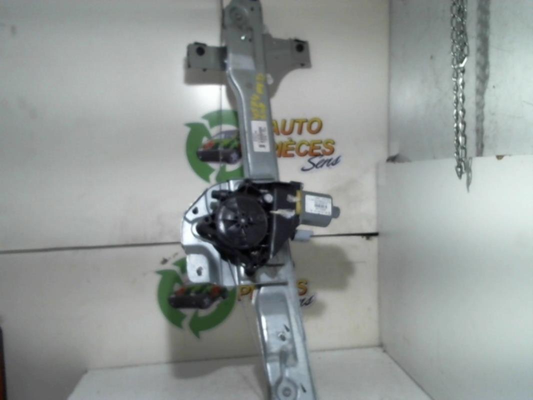 Leve vitre electrique avant droit
