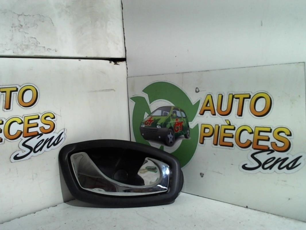 Poignee interieur arriere droit