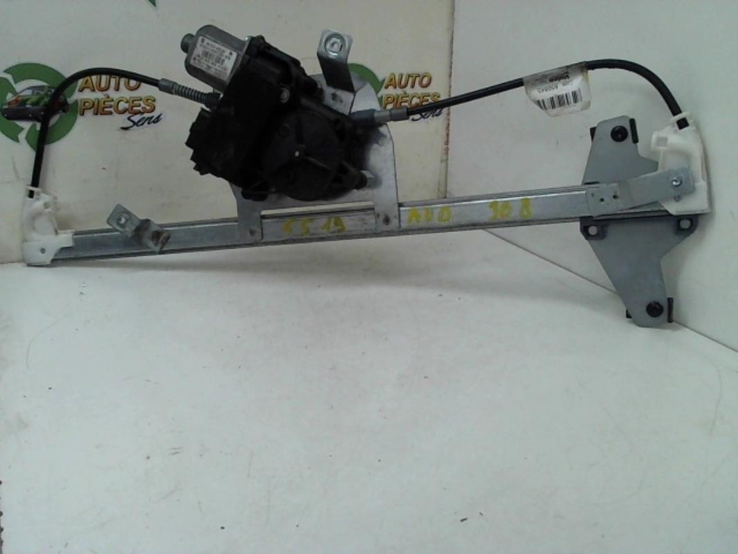 Leve vitre electrique avant droit