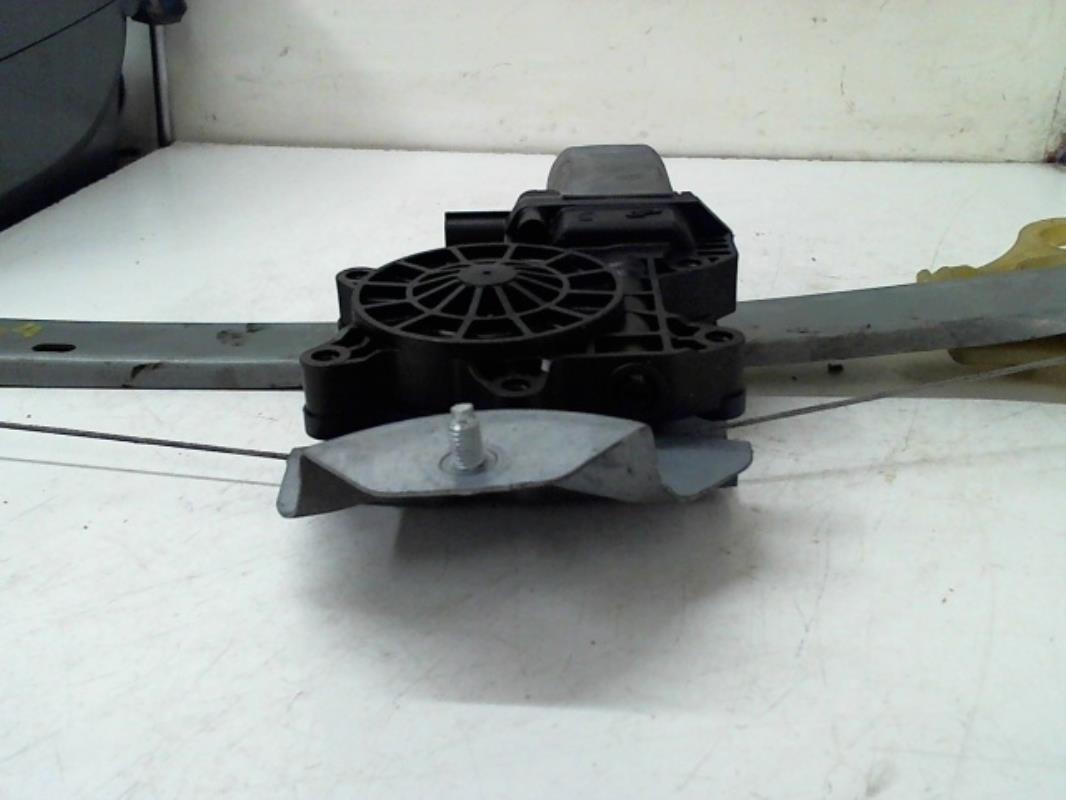 Leve vitre electrique avant gauche