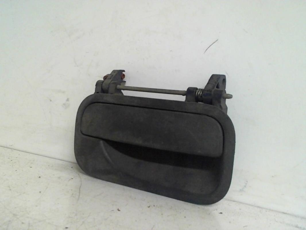 Poignee porte avant droit