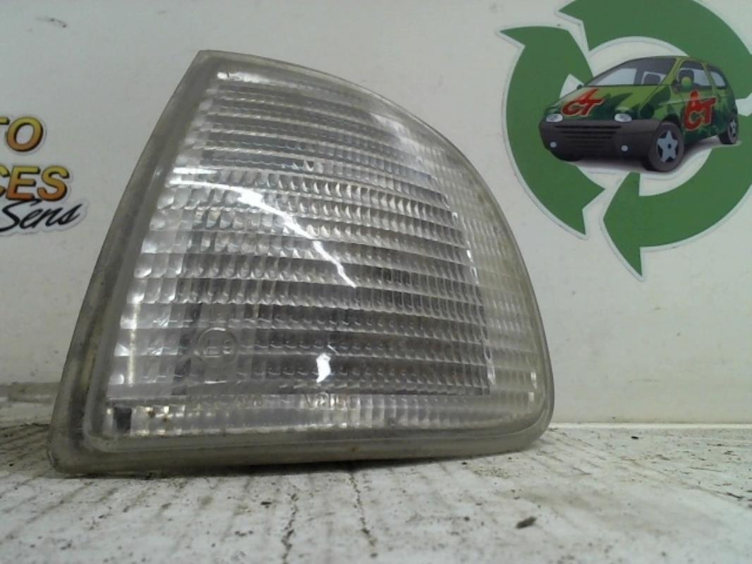 Optique avant secondaire gauche (feux)(clignotant)