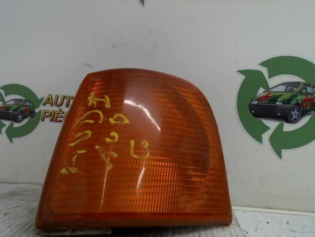 Optique avant secondaire gauche (feux)(clignotant)