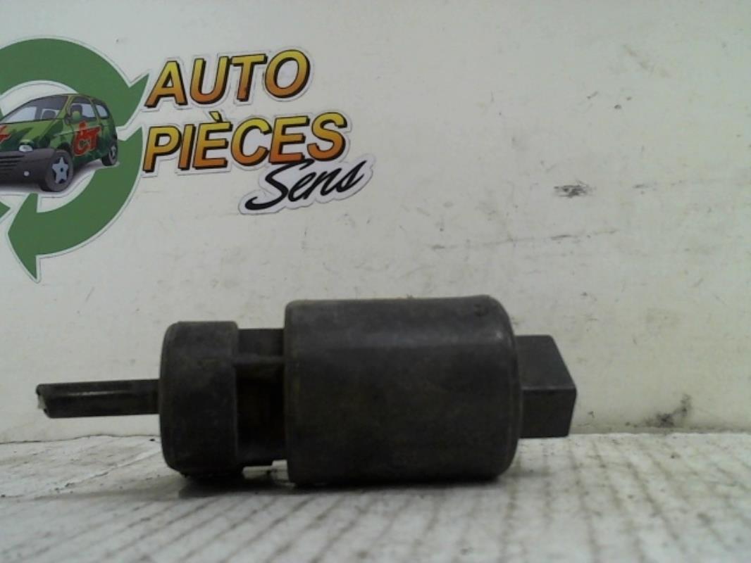 Pompe lave glace avant