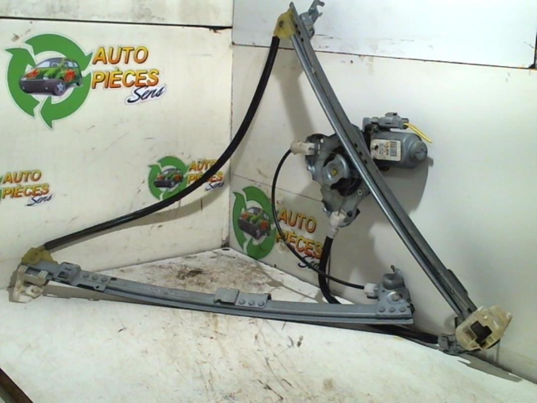 Leve vitre electrique avant droit