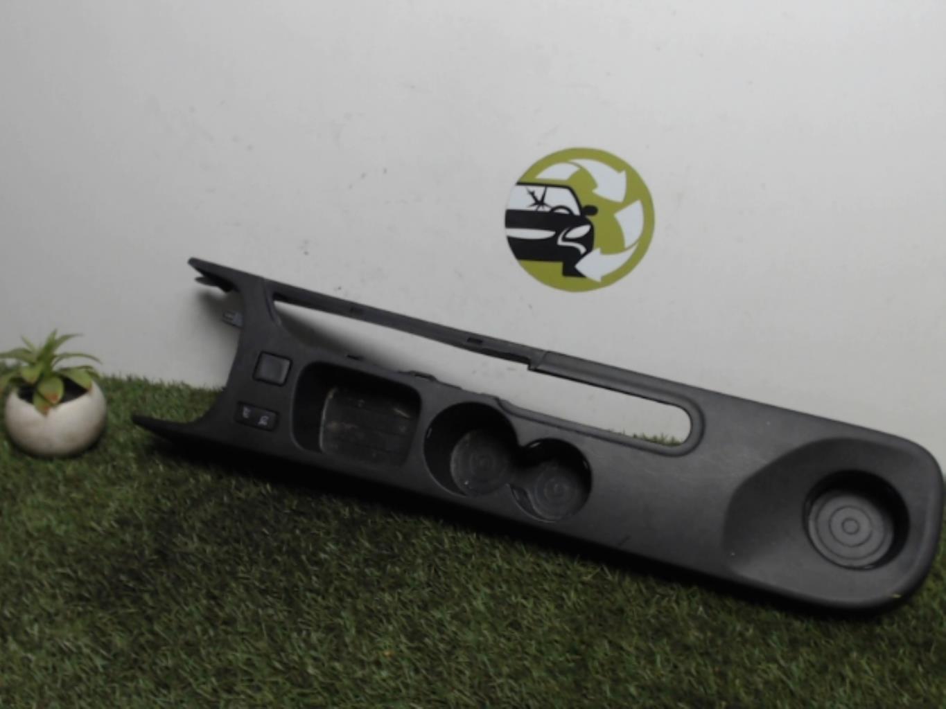 Console central (interieur plastique)