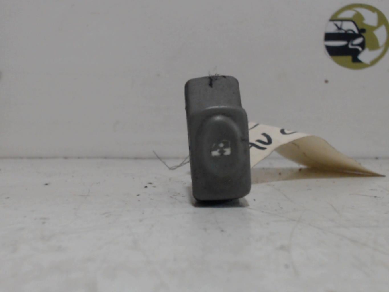 Interrupteur de leve vitre avant gauche