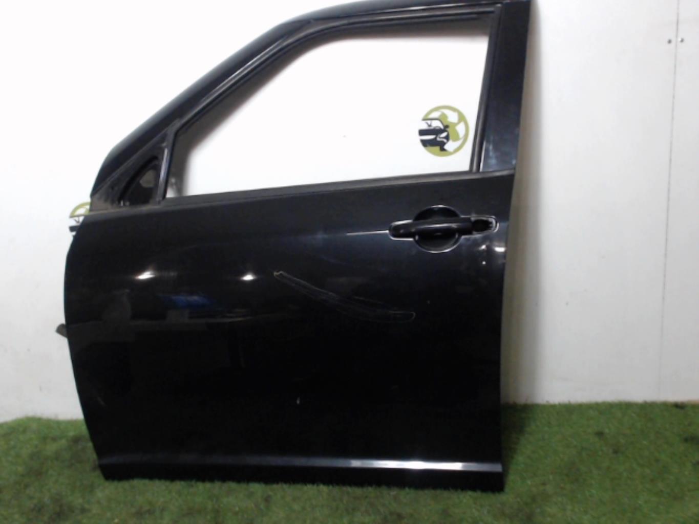 Porte avant gauche