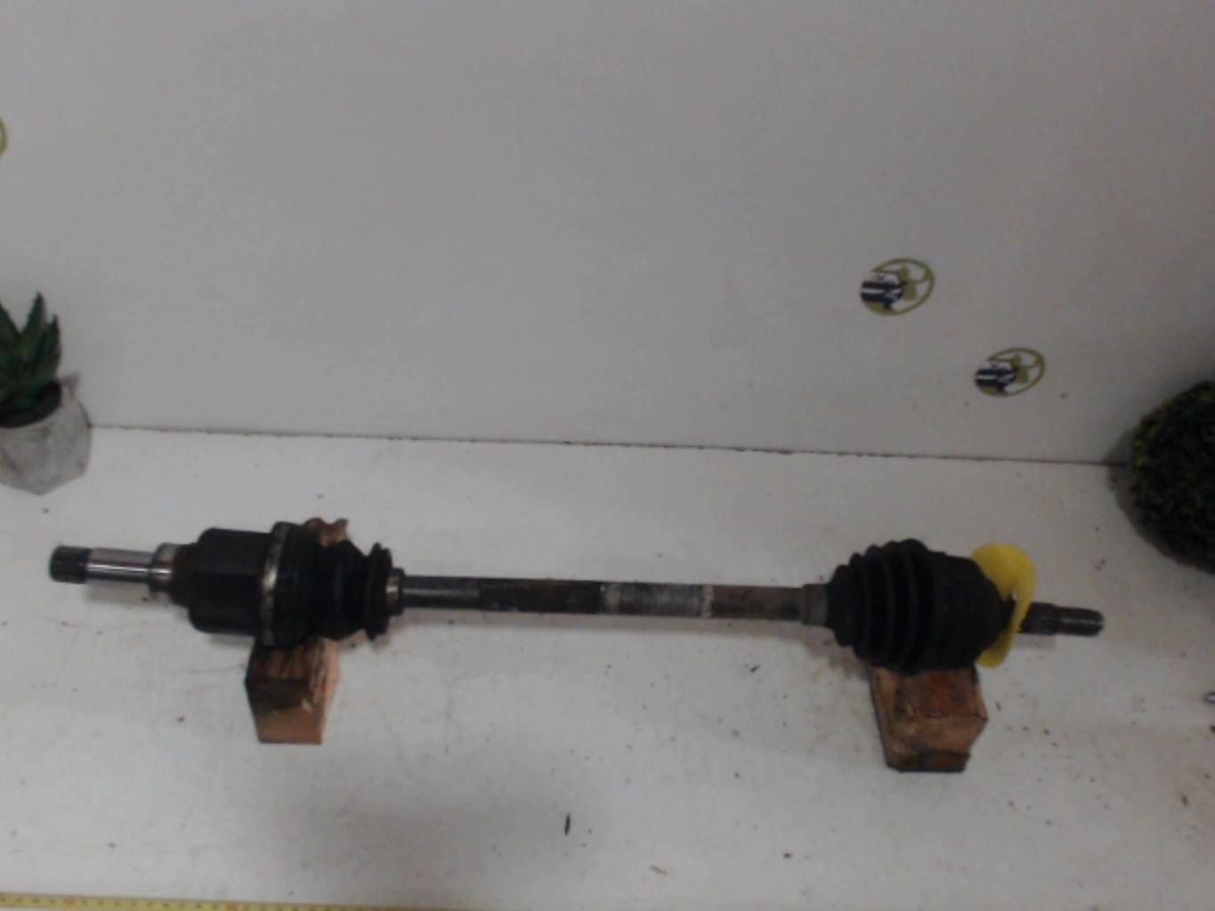 Cardan gauche (transmission)