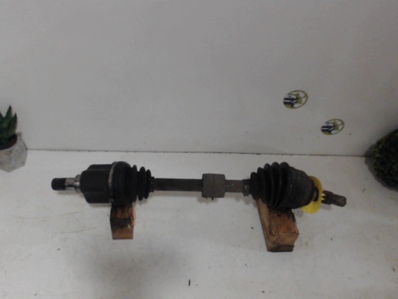 Cardan gauche (transmission)