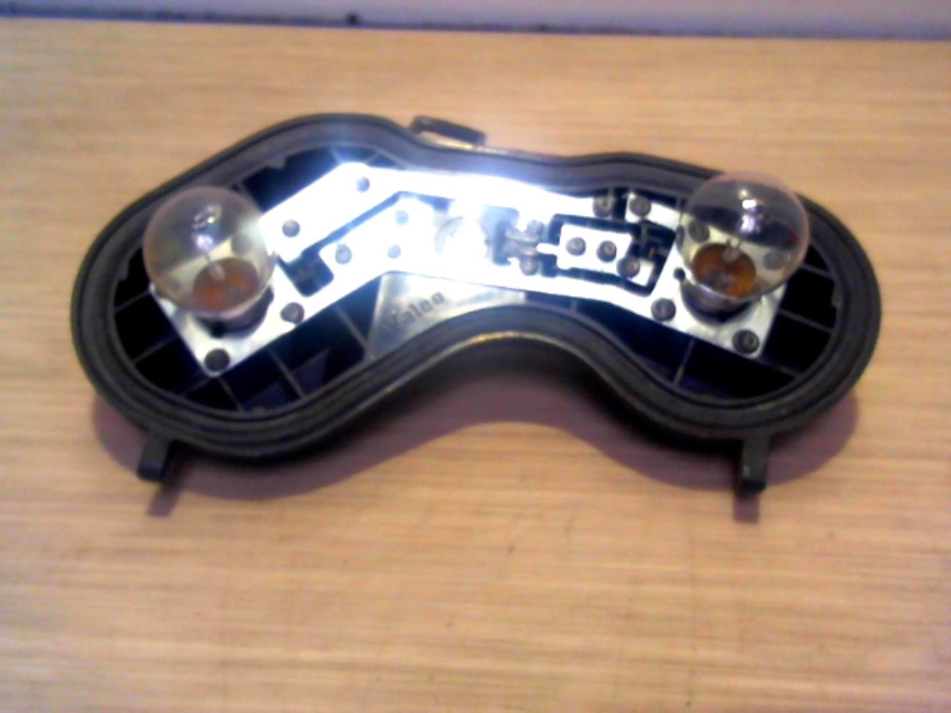 Platine feu arriere droit