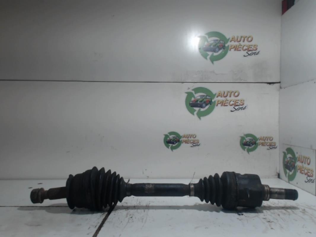 Cardan gauche (transmission)