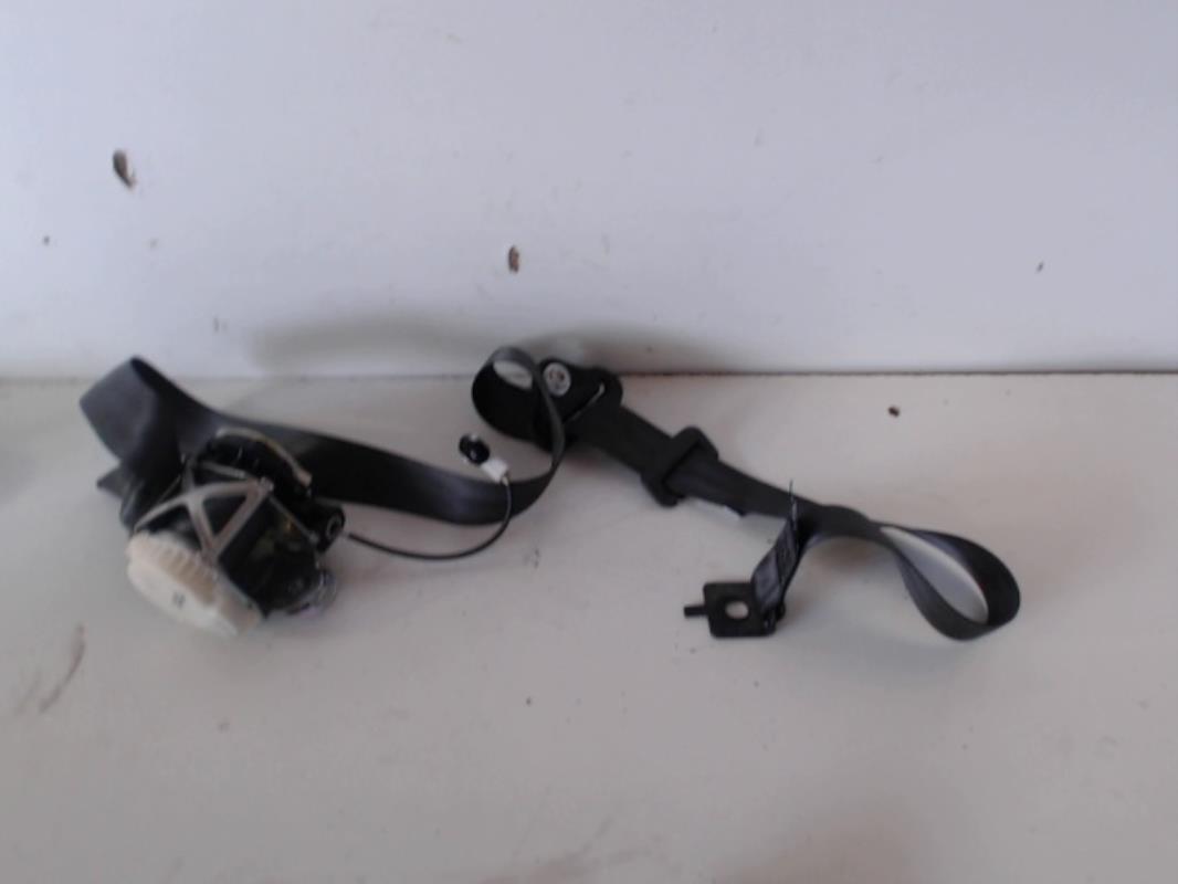 Ceinture arriere droit