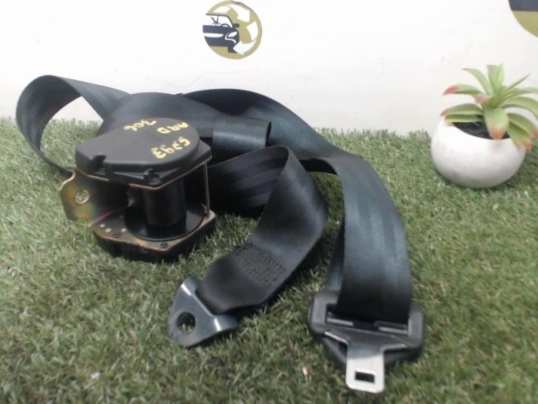 Ceinture arriere droit