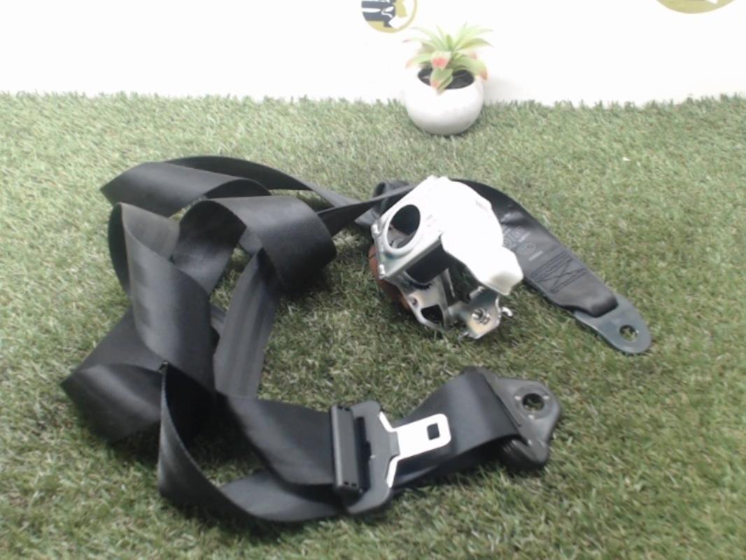 Ceinture arriere gauche