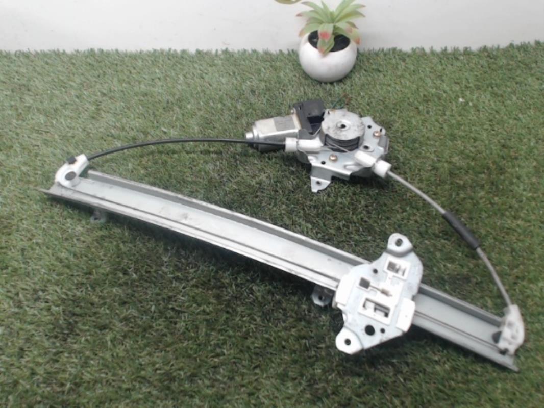 Leve vitre electrique avant droit