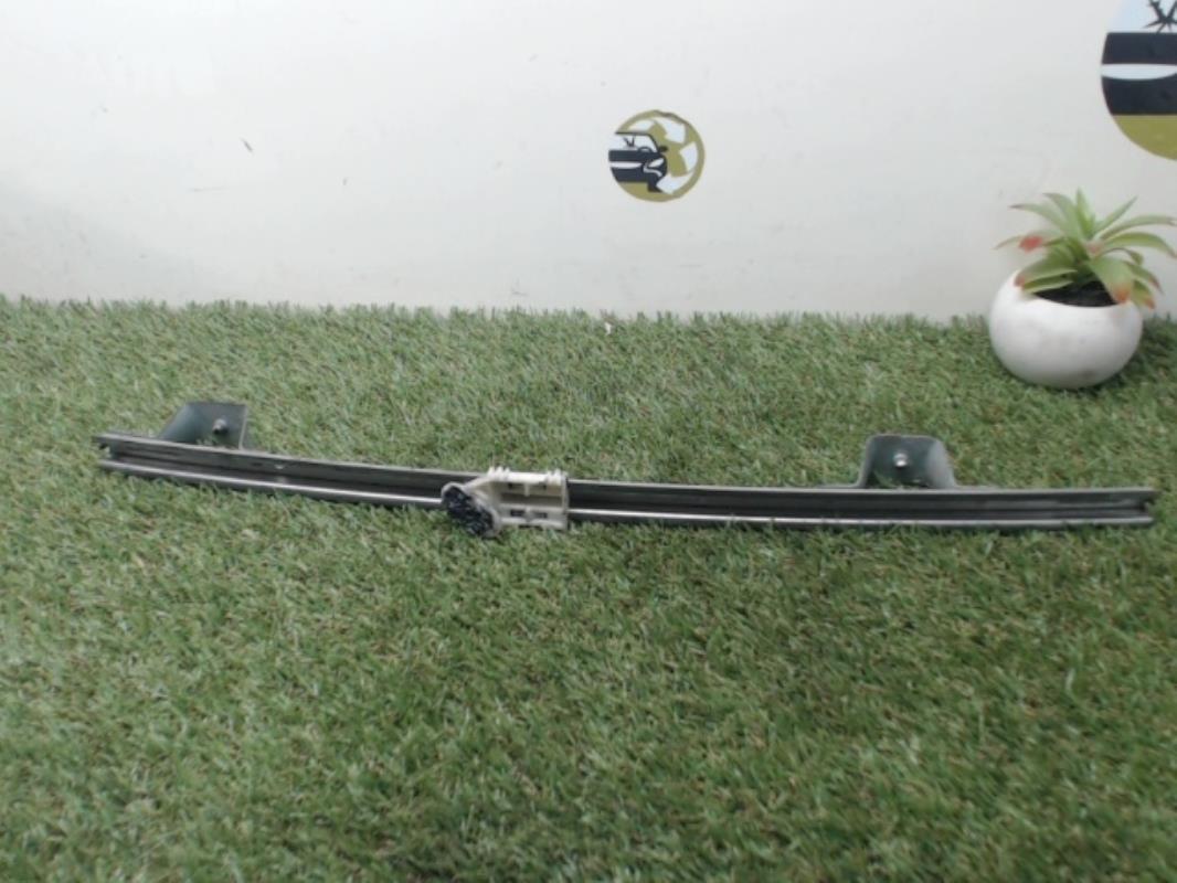 Mecanisme de leve vitre electrique avant droit