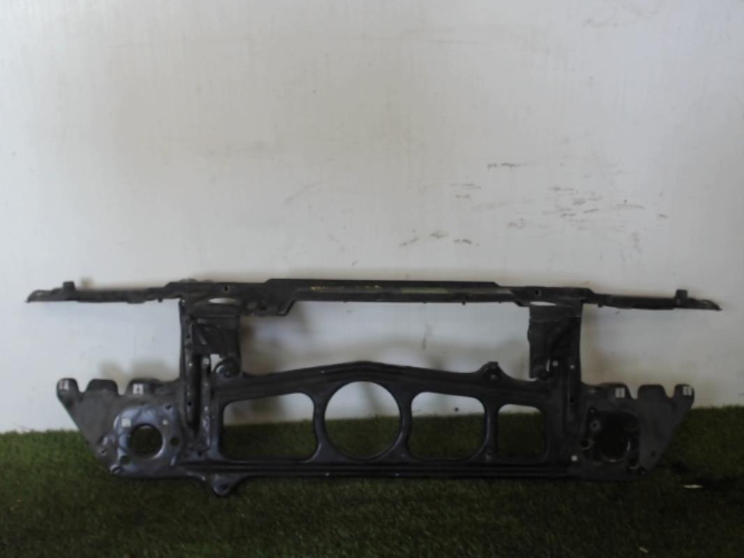Armature avant, Masque avant