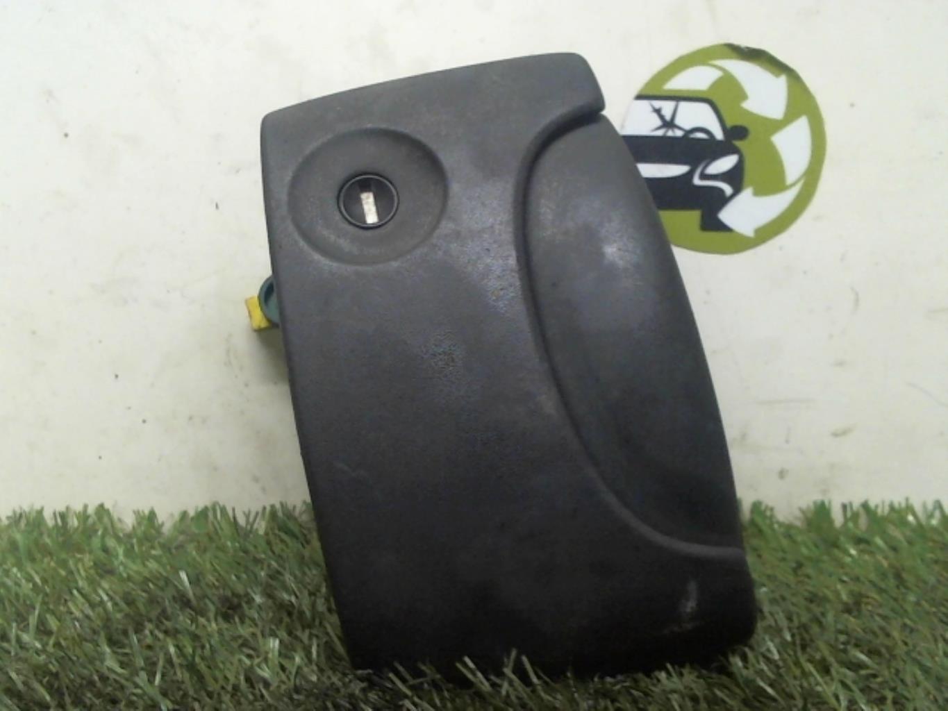Poignee interieur porte laterale droite