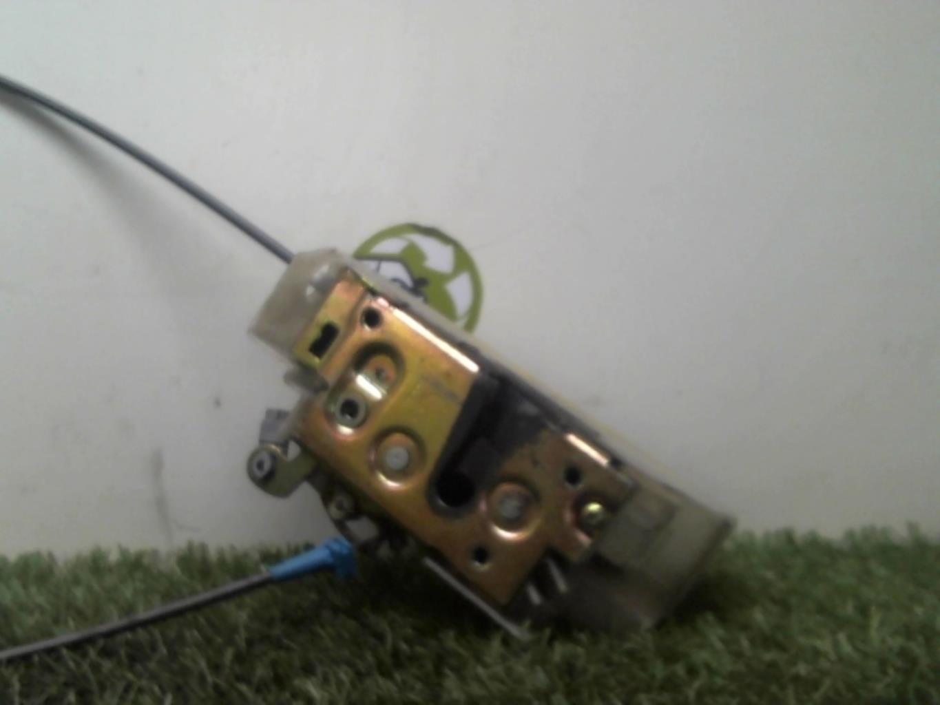 Serrure avant droit