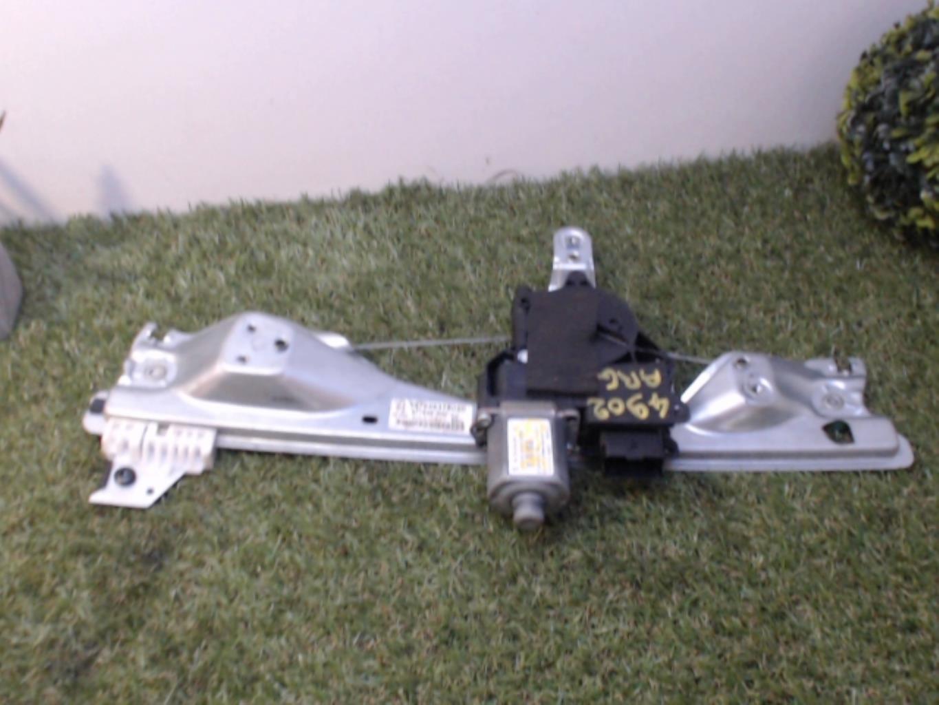 Leve vitre electrique arriere gauche