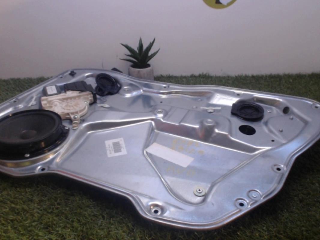 Leve vitre electrique avant droit