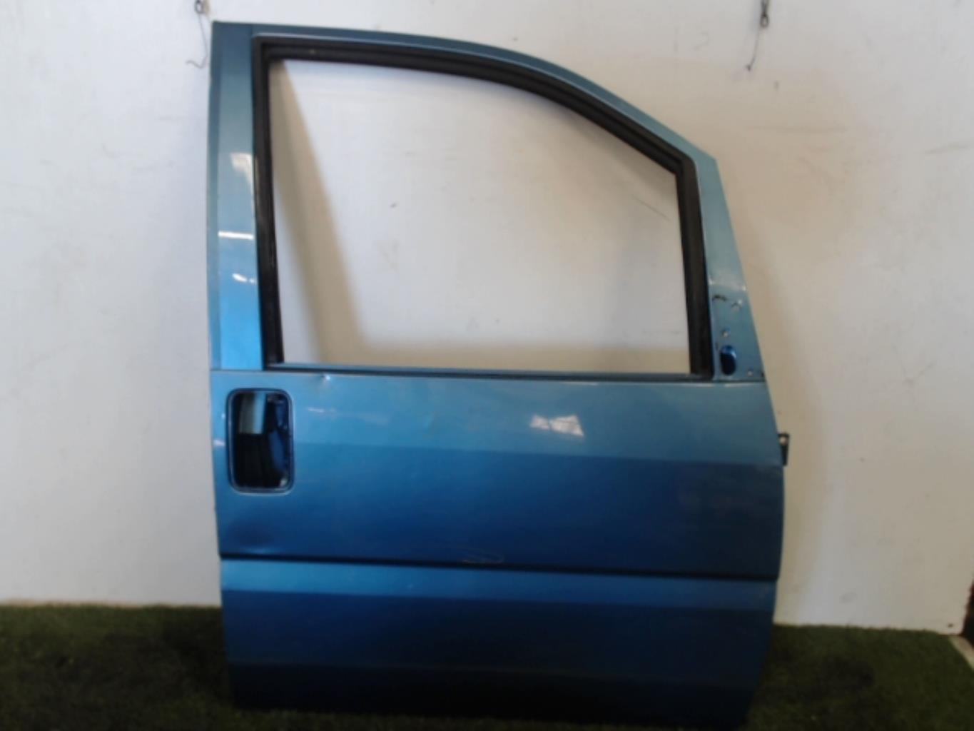 Porte avant droit