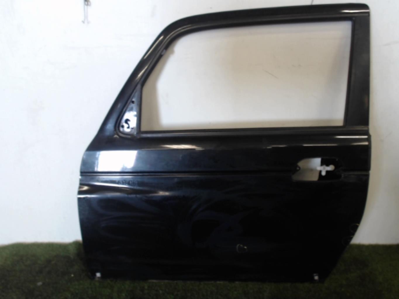 Porte avant gauche