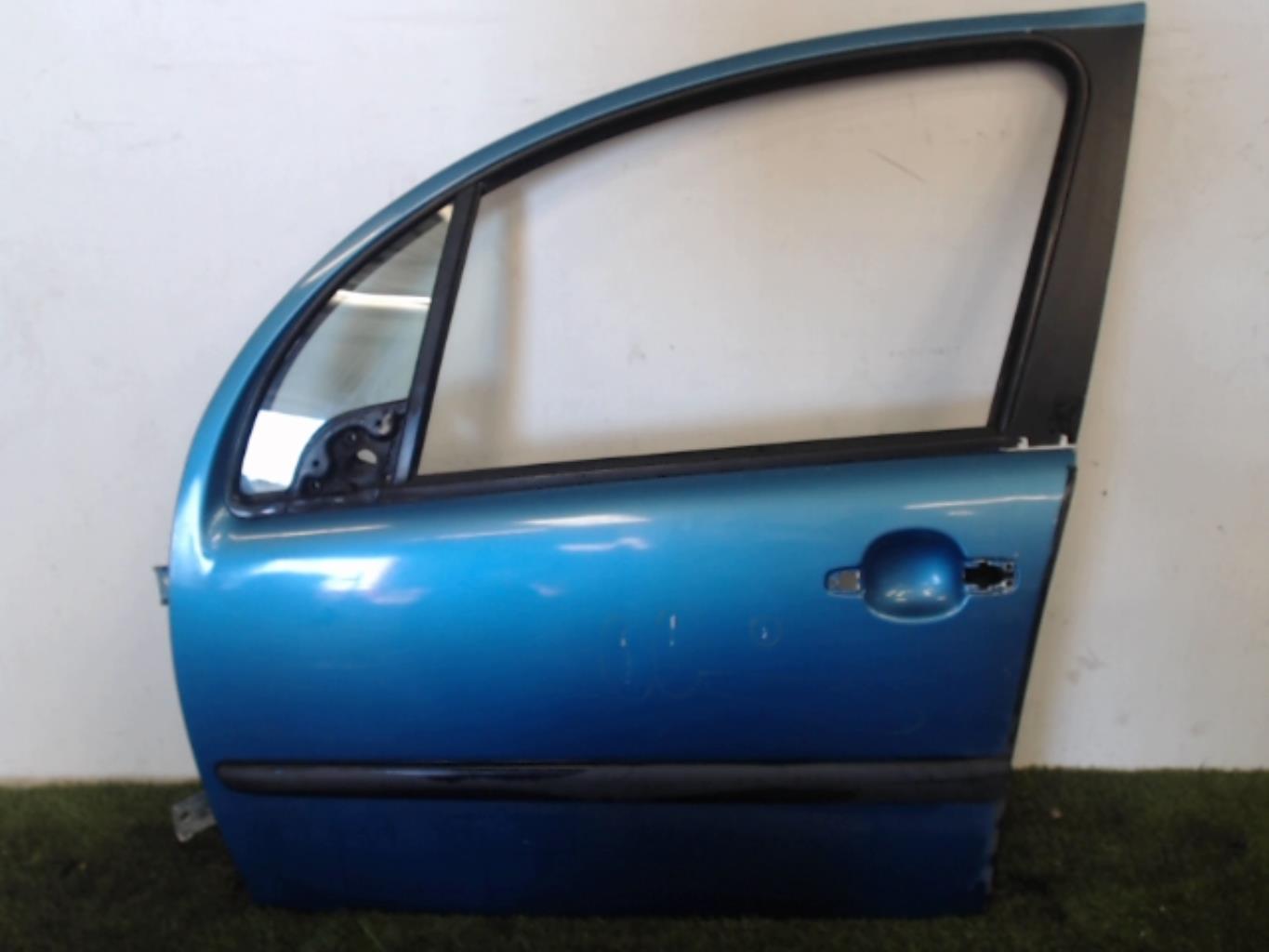 Porte avant gauche