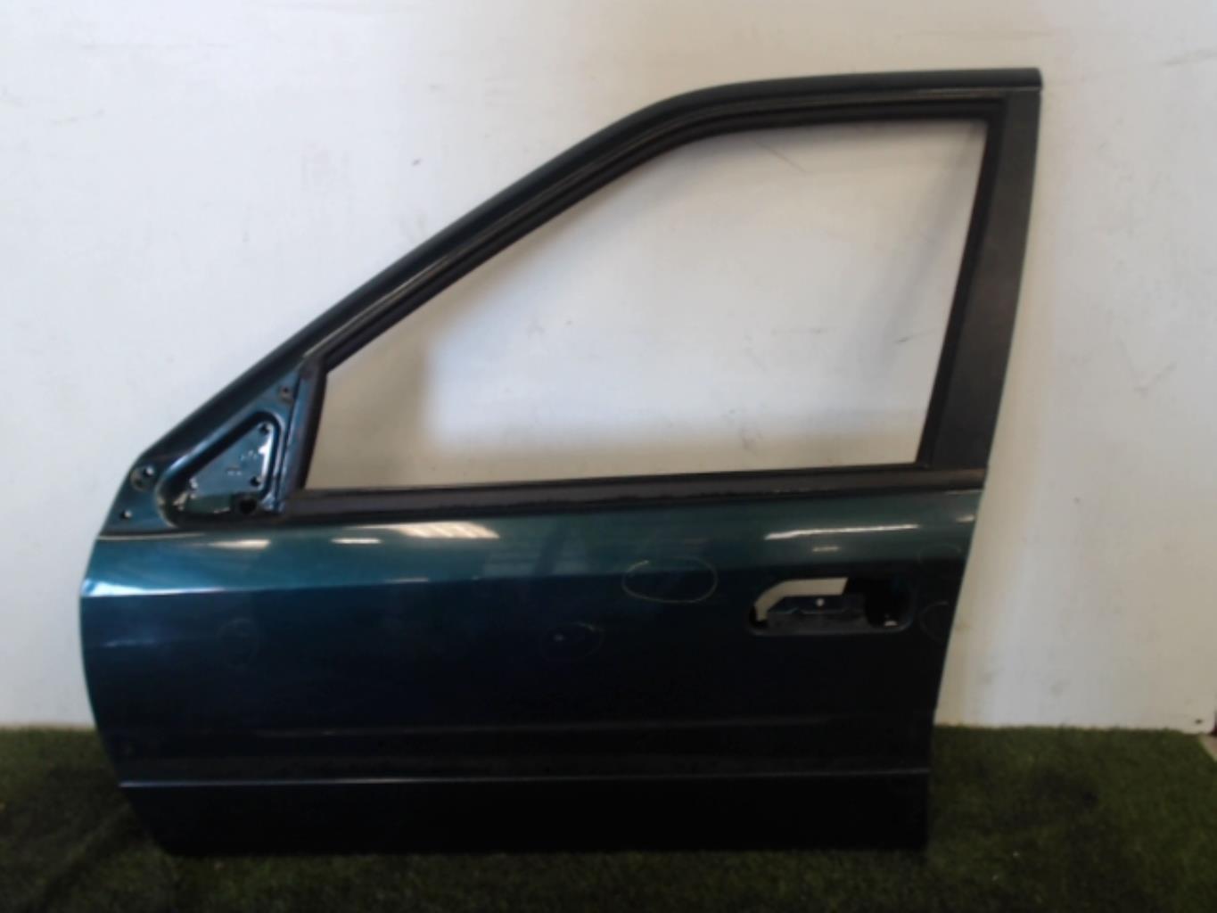 Porte avant gauche