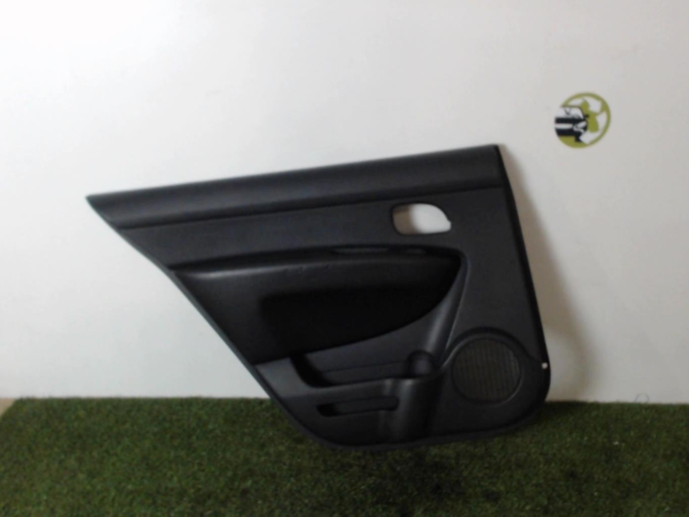 Panneau de porte arriere gauche