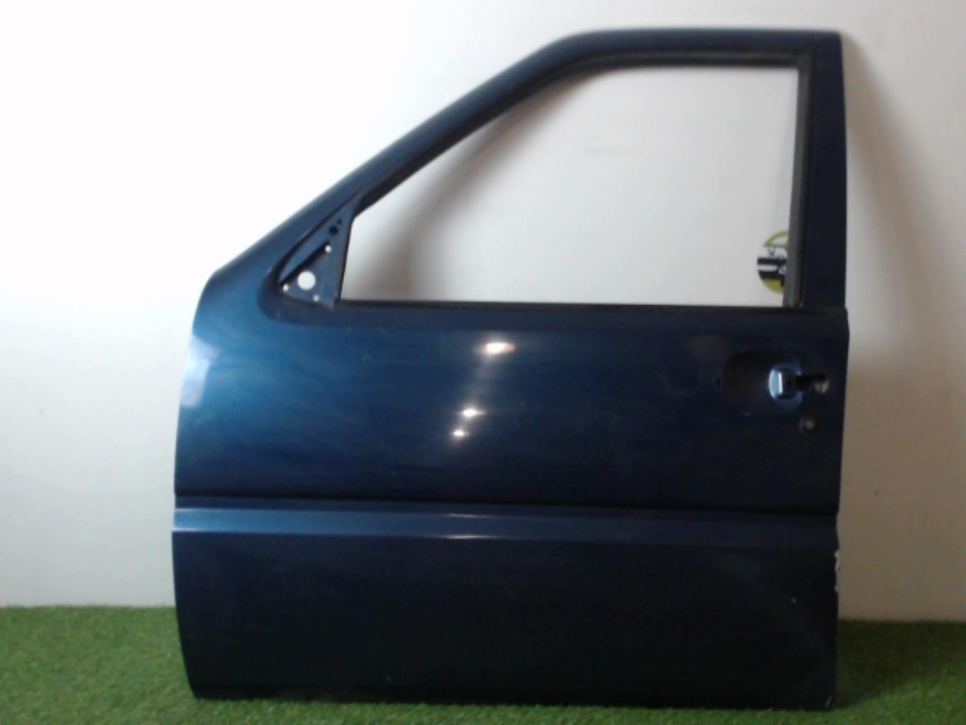 Porte avant gauche