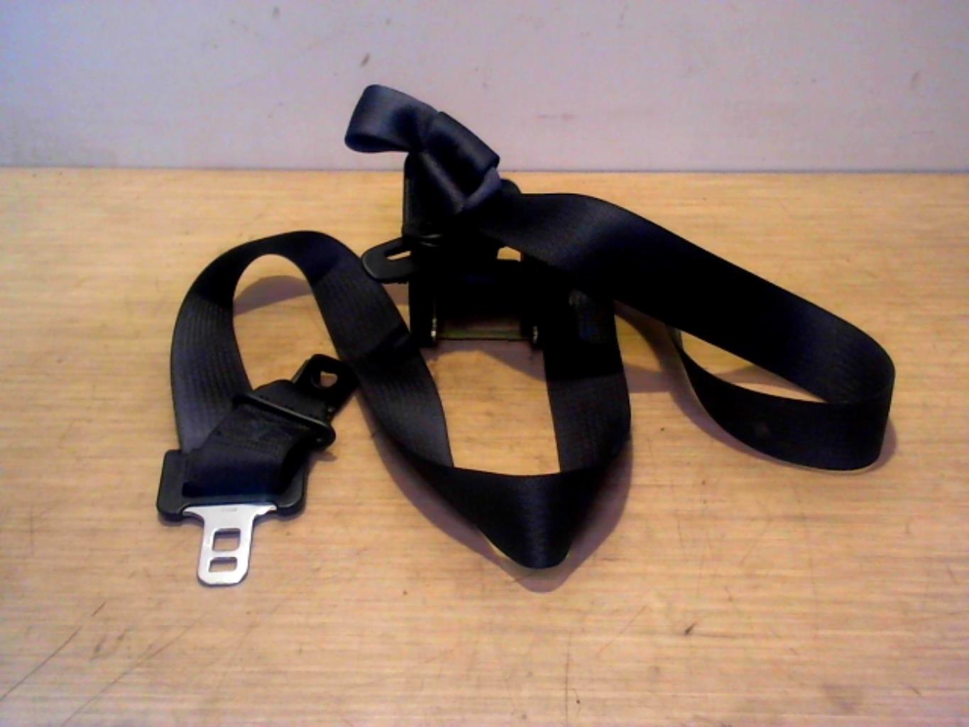 Ceinture arriere droit