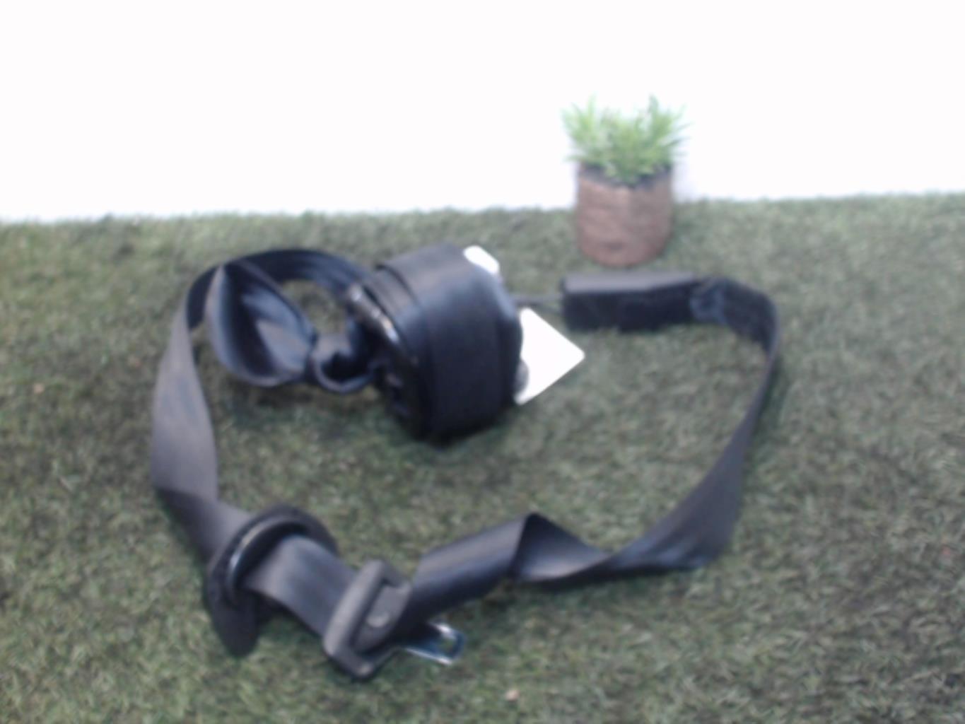 Ceinture avant droit