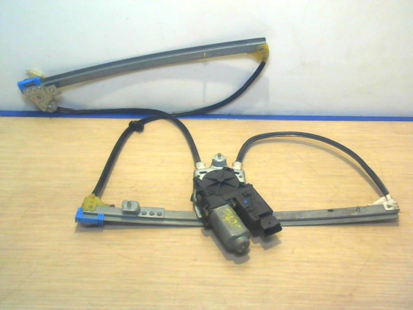 Leve vitre electrique avant droit