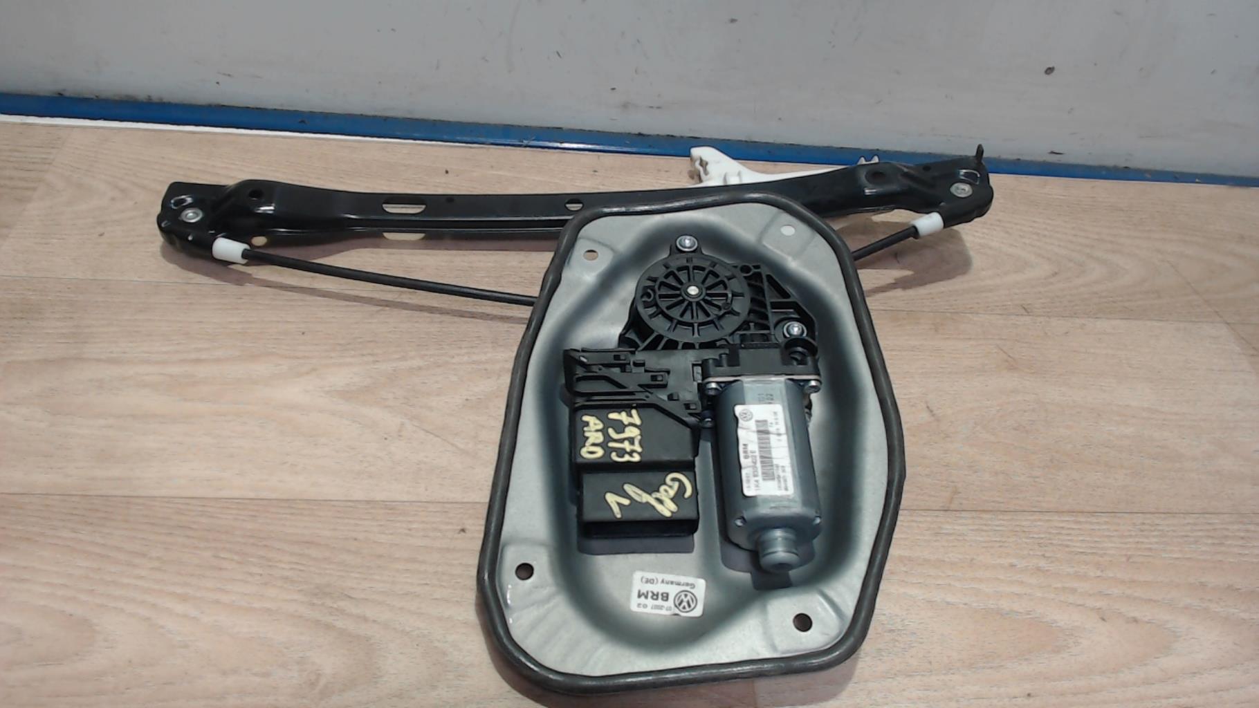Leve vitre electrique arriere droit