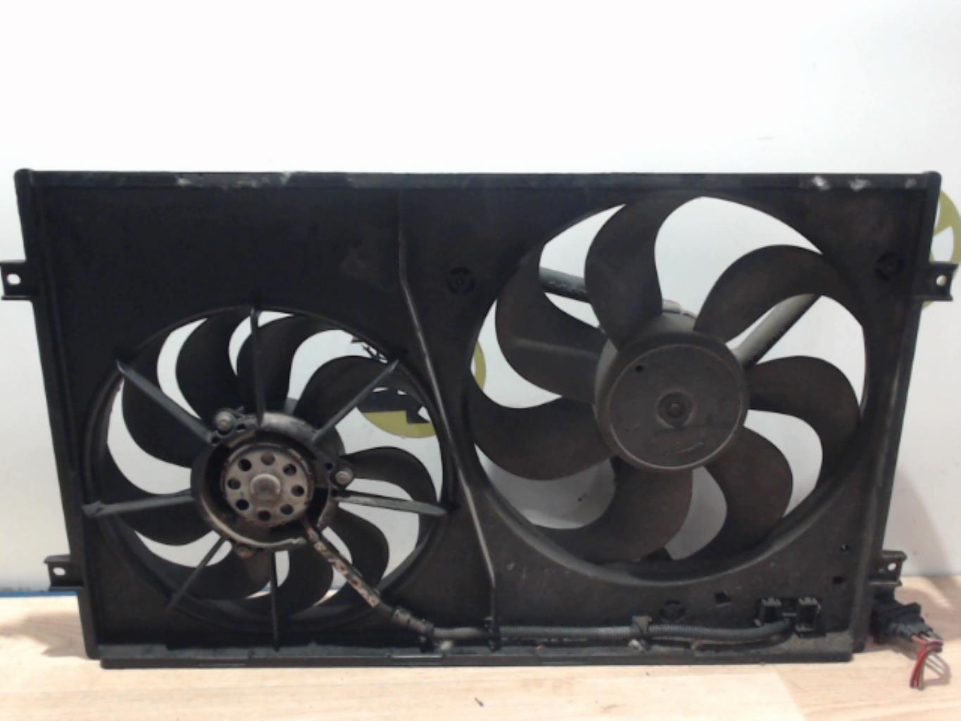 Moto ventilateur radiateur