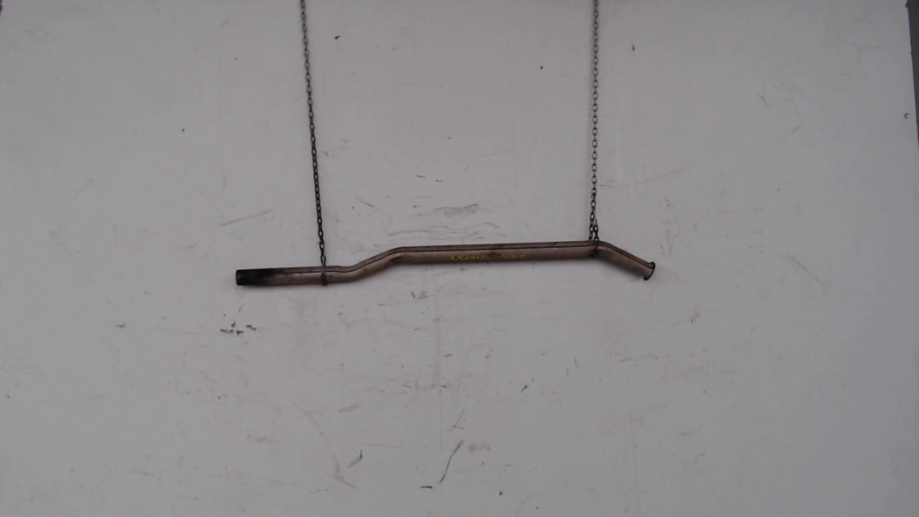 Tube intermediaire (echappement)