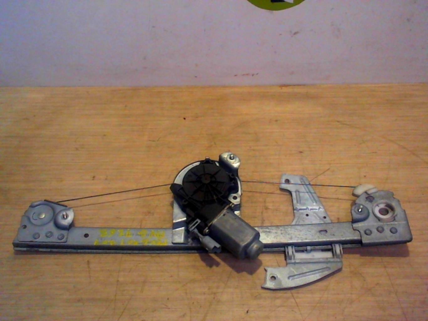 Leve vitre electrique avant gauche