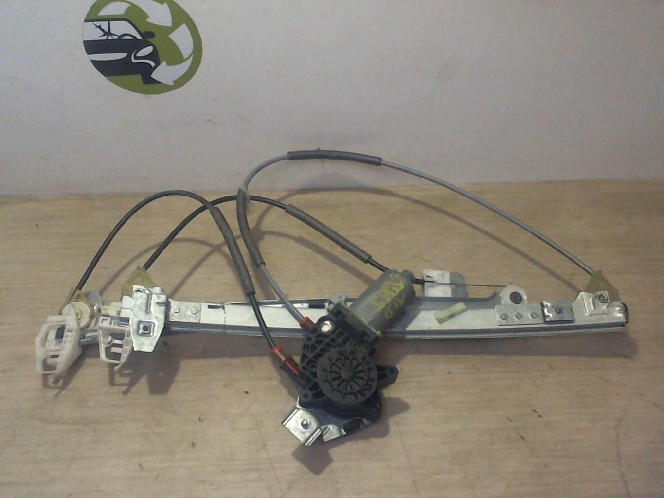 Leve vitre electrique avant droit