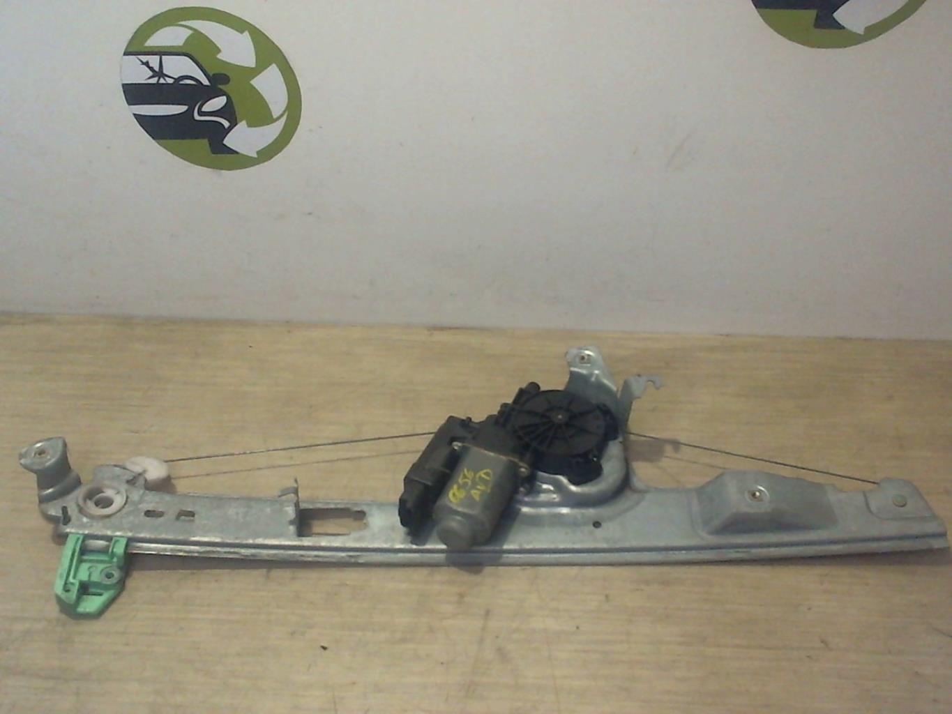 Leve vitre electrique avant droit