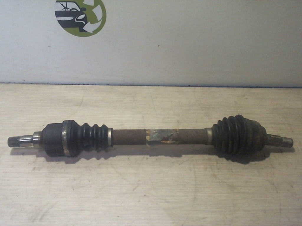 Cardan gauche (transmission)