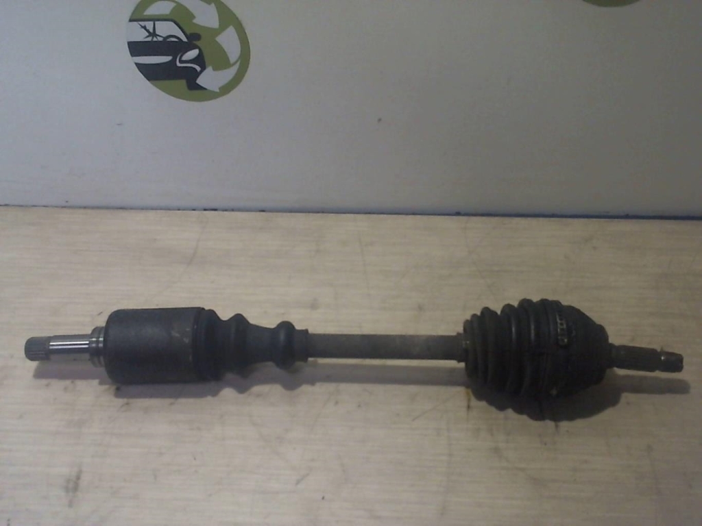 Cardan gauche (transmission)