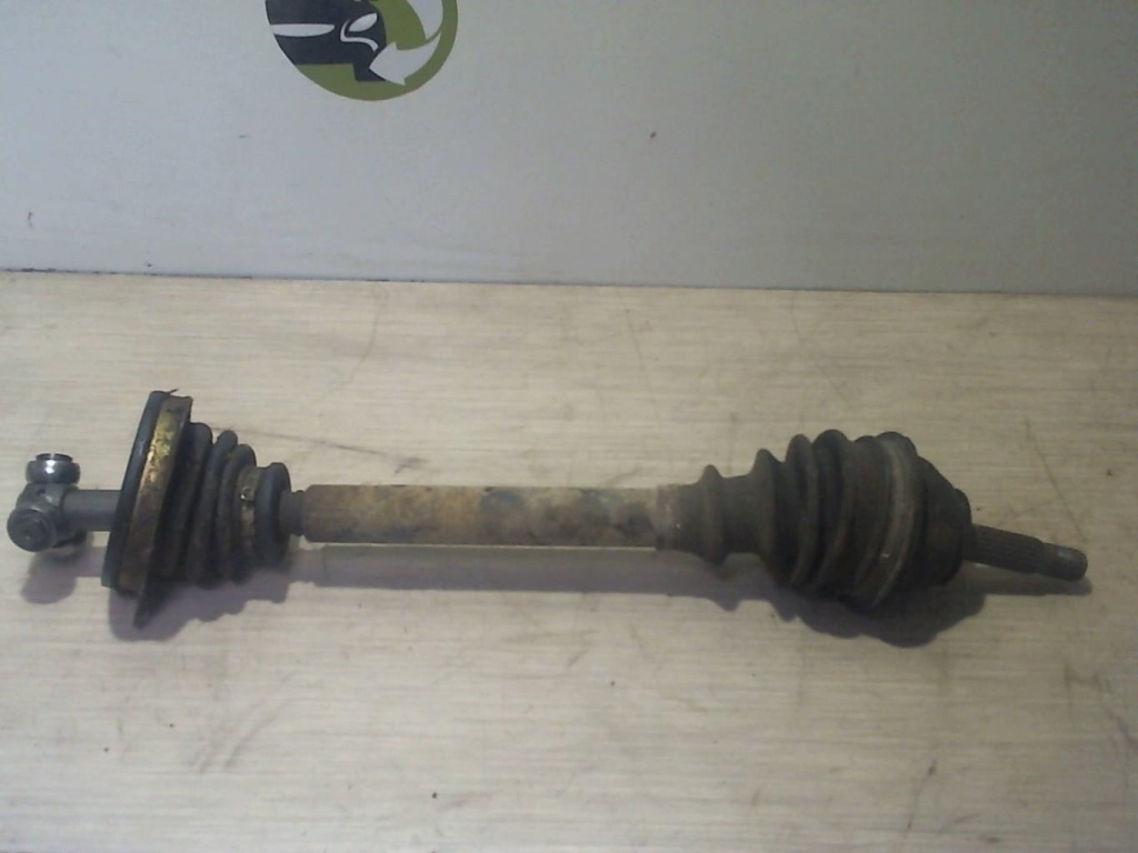 Cardan gauche (transmission)