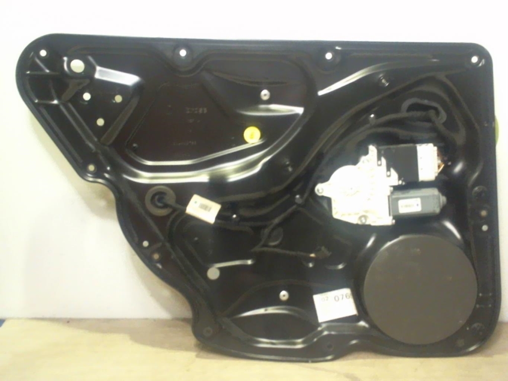 Leve vitre electrique arriere gauche
