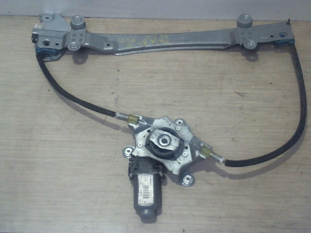 Leve vitre electrique avant droit