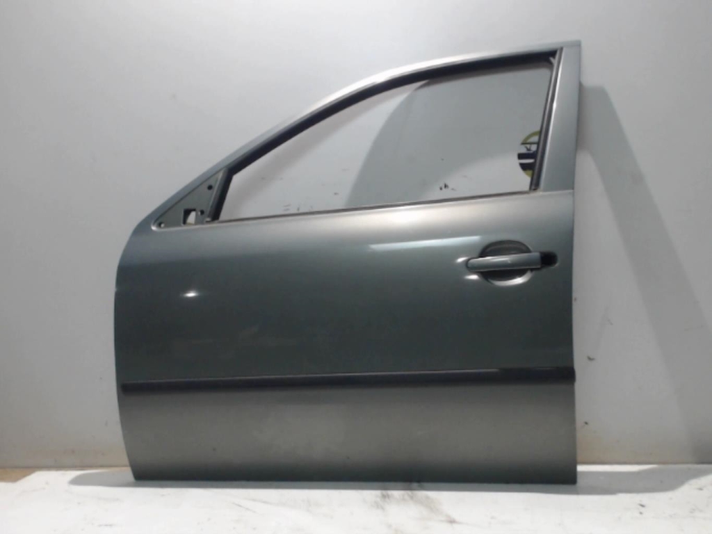 Porte avant gauche