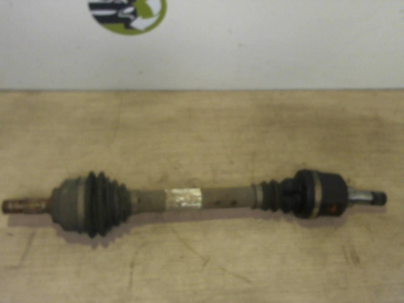 Cardan gauche (transmission)